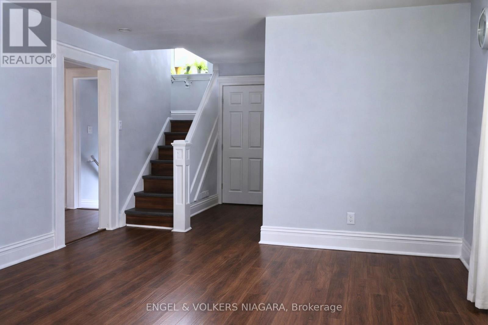 4752 Crawford Place W, Niagara Falls, Ontario  L2E 1Z2 - Photo 6 - X12846618