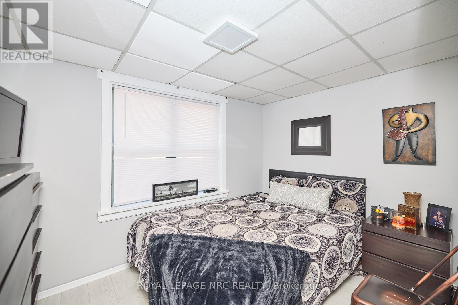 3758 Main Street, Niagara Falls, Ontario  L2G 6B2 - Photo 13 - X12847160