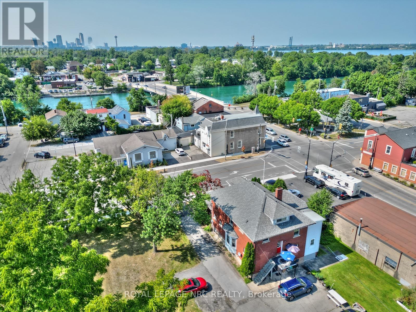 3758 Main Street, Niagara Falls, Ontario  L2G 6B2 - Photo 38 - X12847160