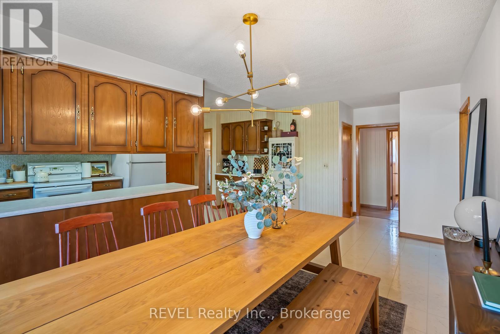 18 Broadmore Avenue, St. Catharines, Ontario  L2M 6A5 - Photo 13 - X12852912