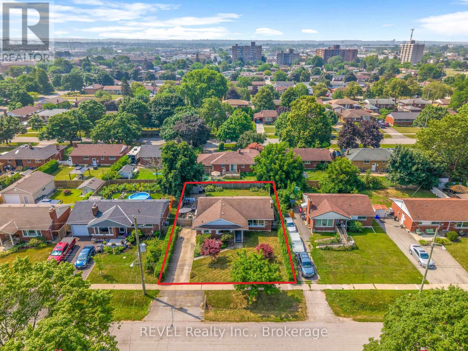 18 Broadmore Avenue, St. Catharines, Ontario  L2M 6A5 - Photo 25 - X12852912