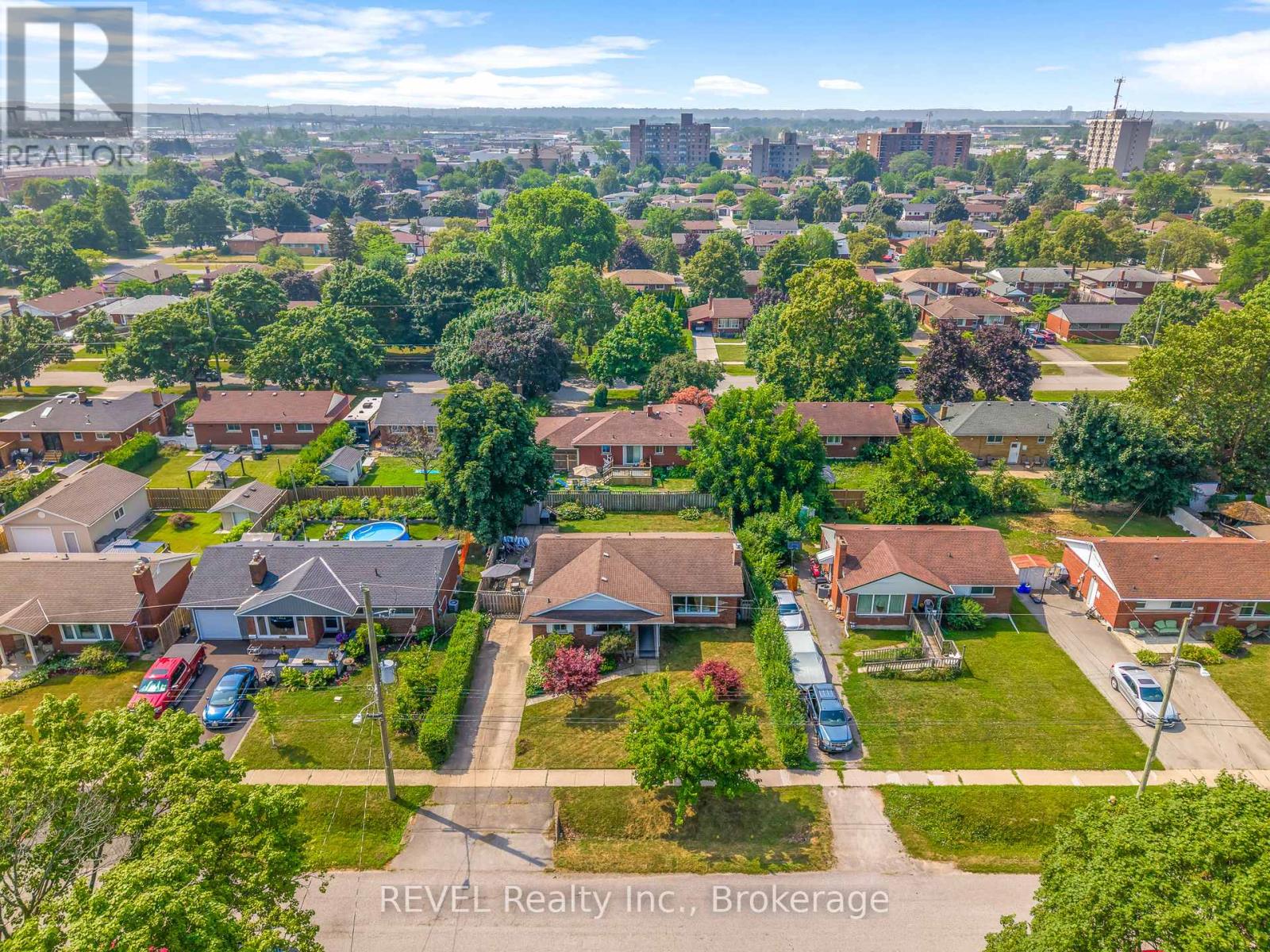 18 Broadmore Avenue, St. Catharines, Ontario  L2M 6A5 - Photo 26 - X12852912