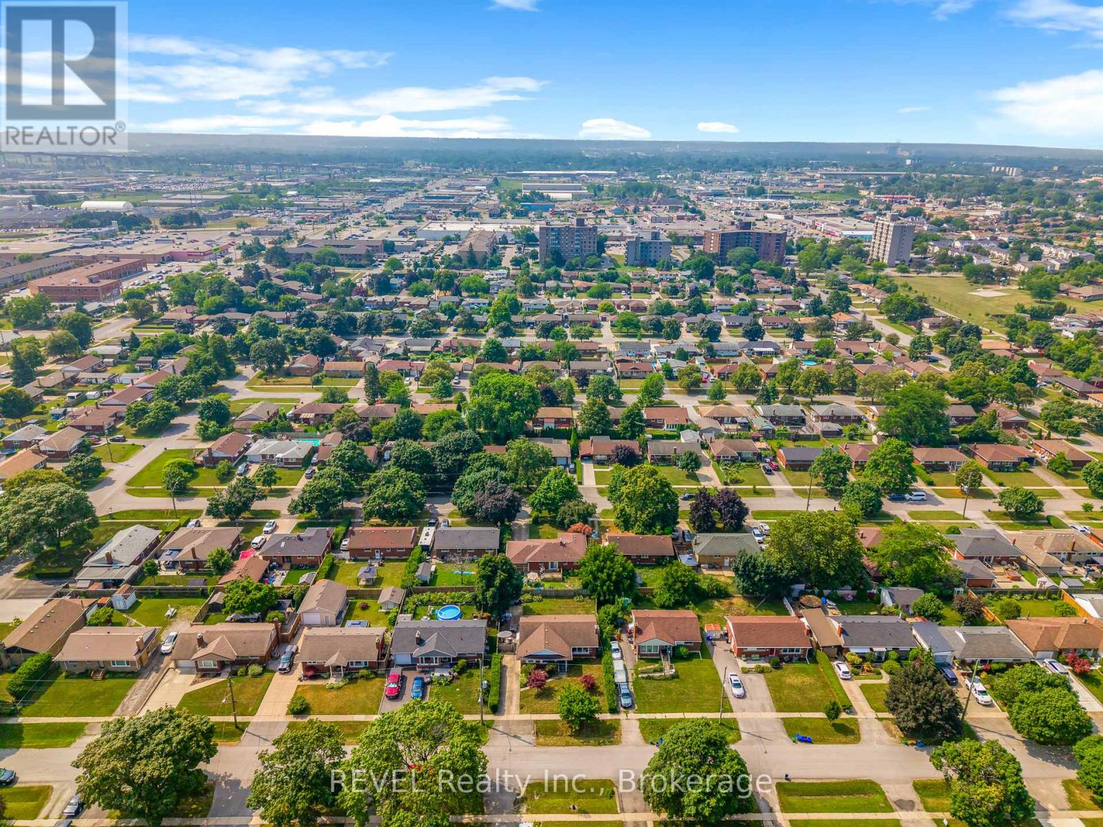 18 Broadmore Avenue, St. Catharines, Ontario  L2M 6A5 - Photo 29 - X12852912