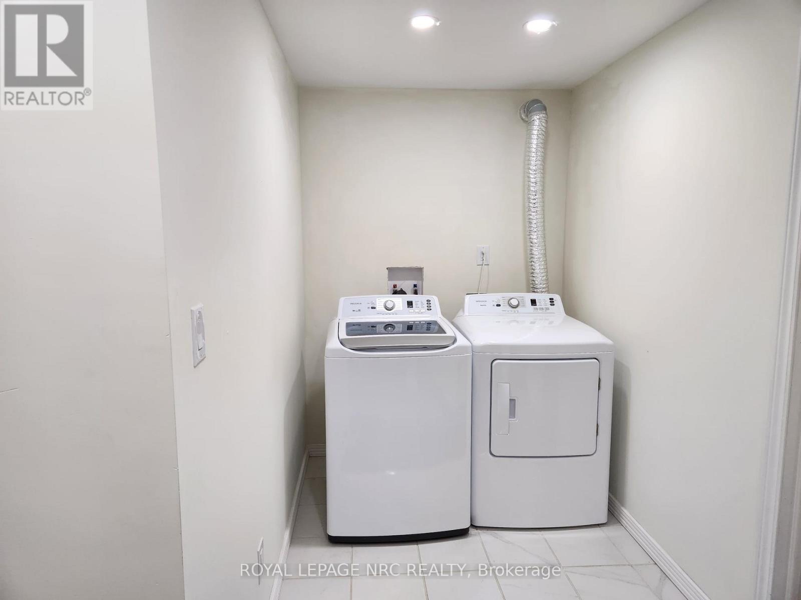 40 Elderberry Road, Thorold, Ontario  L2V 0E7 - Photo 17 - X12859740