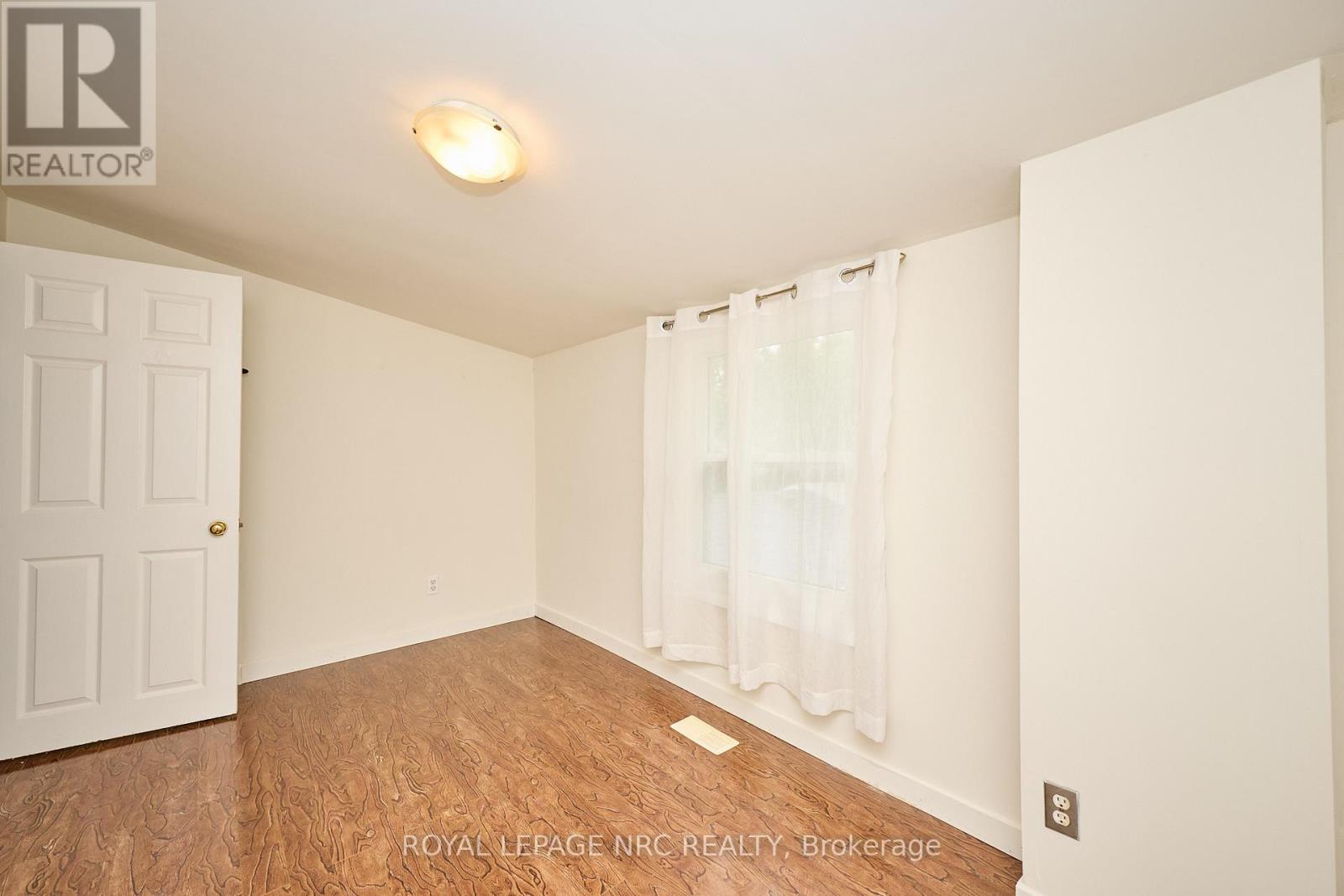 3252 Young Avenue, Fort Erie, Ontario  L0S 1N0 - Photo 21 - X12860086