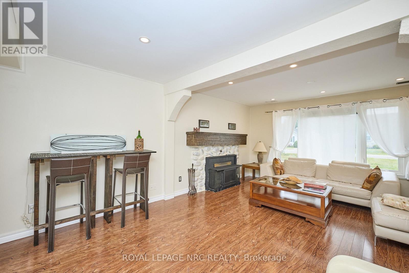 3252 Young Avenue, Fort Erie, Ontario  L0S 1N0 - Photo 4 - X12860086