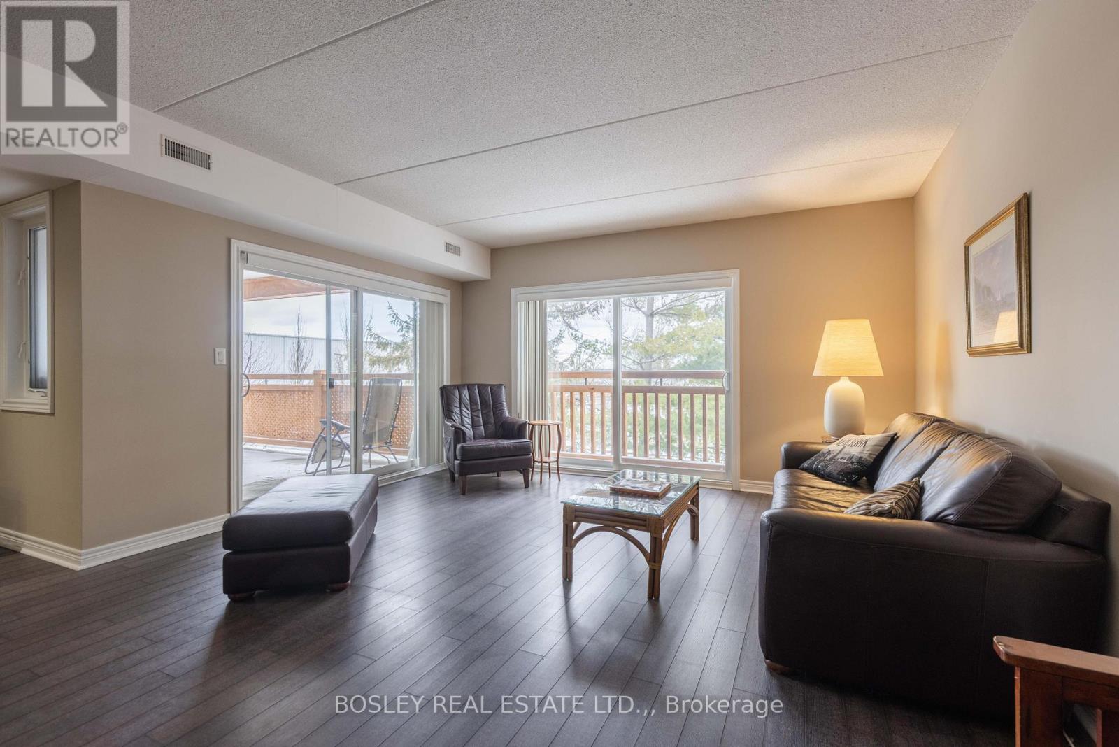 205 - 678 Line 2 Road, Niagara-On-The-Lake, Ontario  L0S 1T0 - Photo 6 - X12862134