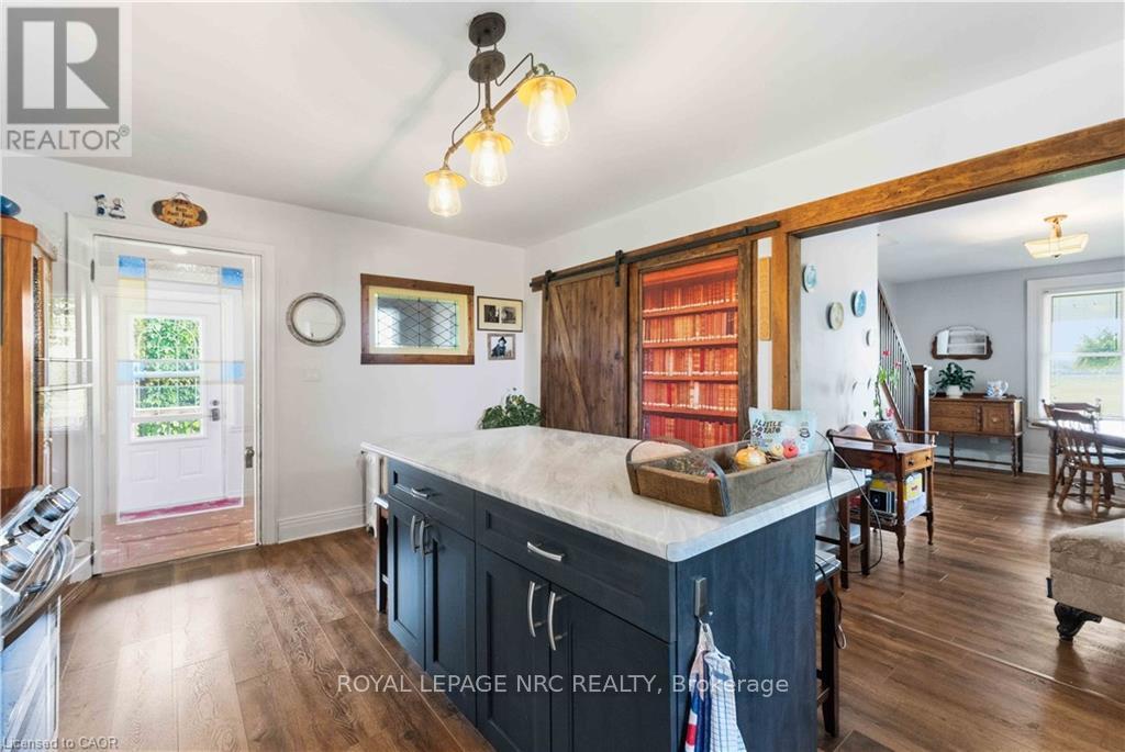 594 Niagara Stone Road, Niagara-On-The-Lake, Ontario  L0S 1J0 - Photo 16 - X12864070