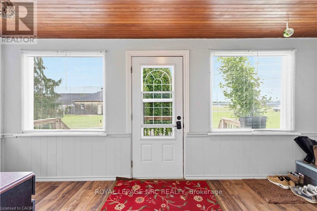 594 Niagara Stone Road, Niagara-On-The-Lake, Ontario  L0S 1J0 - Photo 24 - X12864070