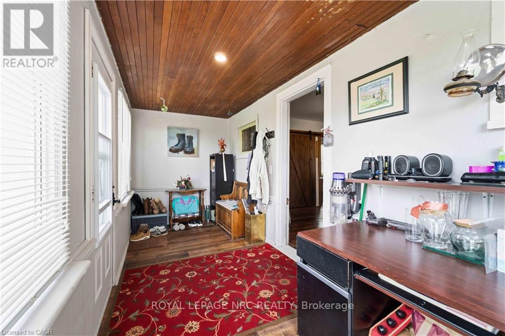 594 Niagara Stone Road, Niagara-On-The-Lake, Ontario  L0S 1J0 - Photo 25 - X12864070