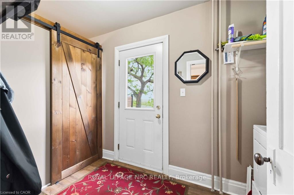 594 Niagara Stone Road, Niagara-On-The-Lake, Ontario  L0S 1J0 - Photo 26 - X12864070