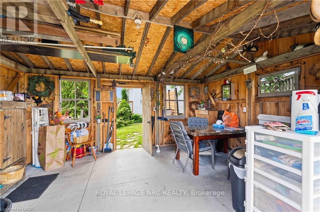 594 Niagara Stone Road, Niagara-On-The-Lake, Ontario  L0S 1J0 - Photo 41 - X12864070
