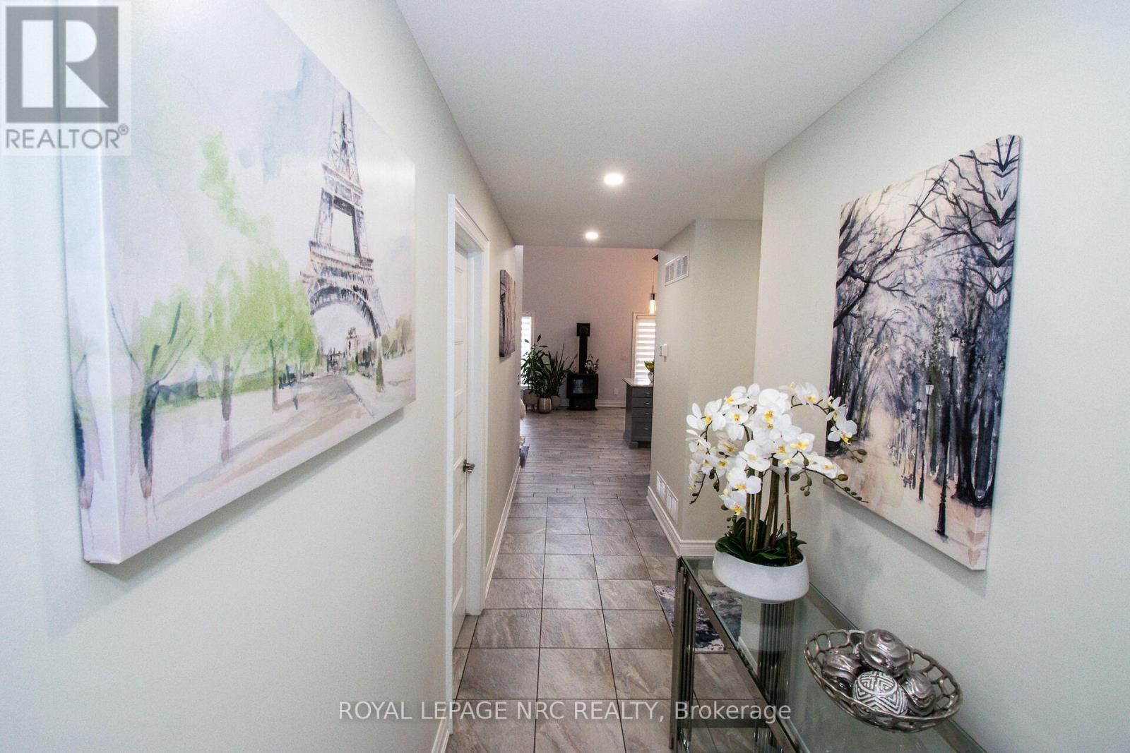 197 Timberview Crescent, Welland, Ontario  L3C 0B9 - Photo 3 - X12864118