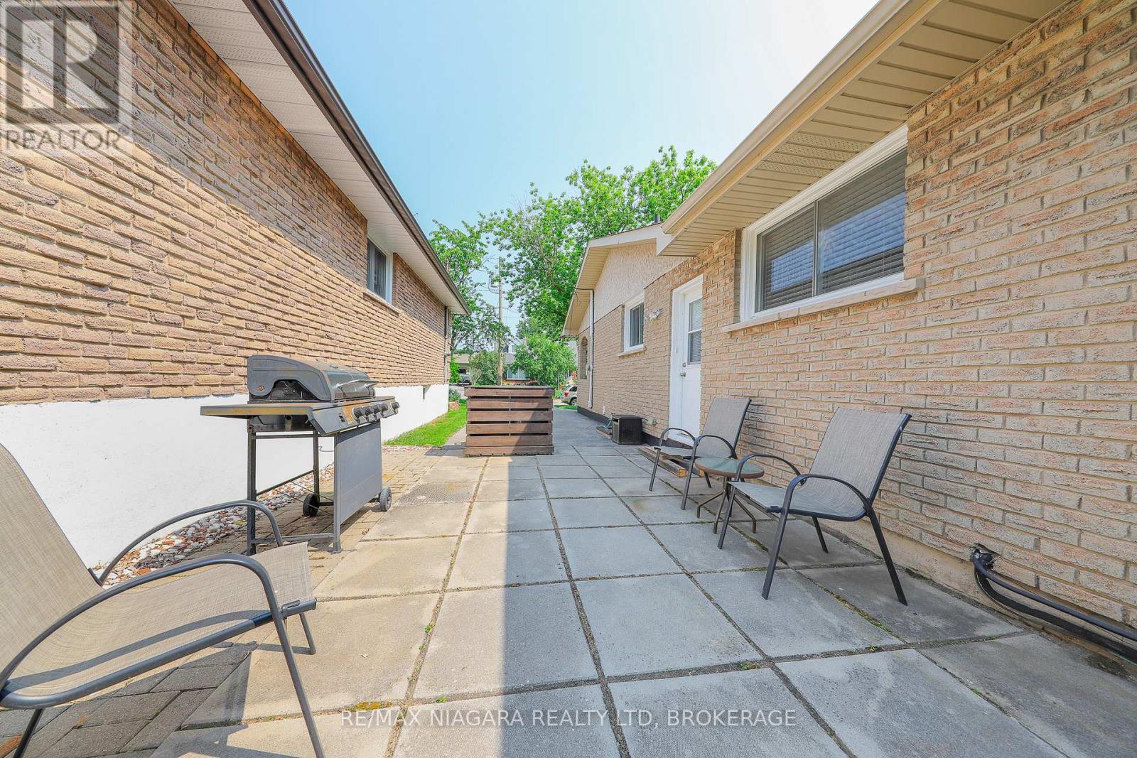 42 Seymour Avenue, St. Catharines, Ontario  L2P 1A7 - Photo 22 - X12864580