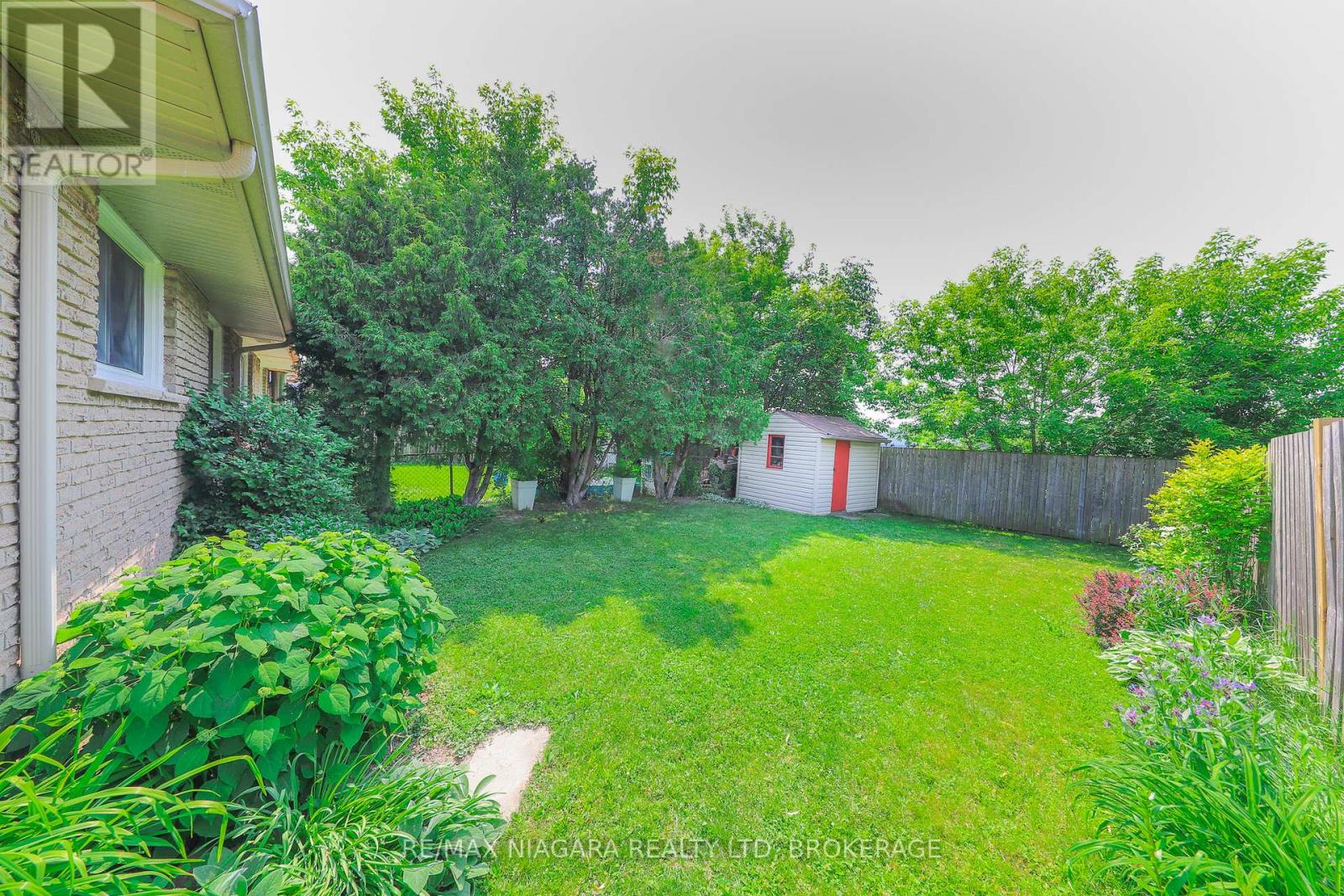 42 Seymour Avenue, St. Catharines, Ontario  L2P 1A7 - Photo 24 - X12864580