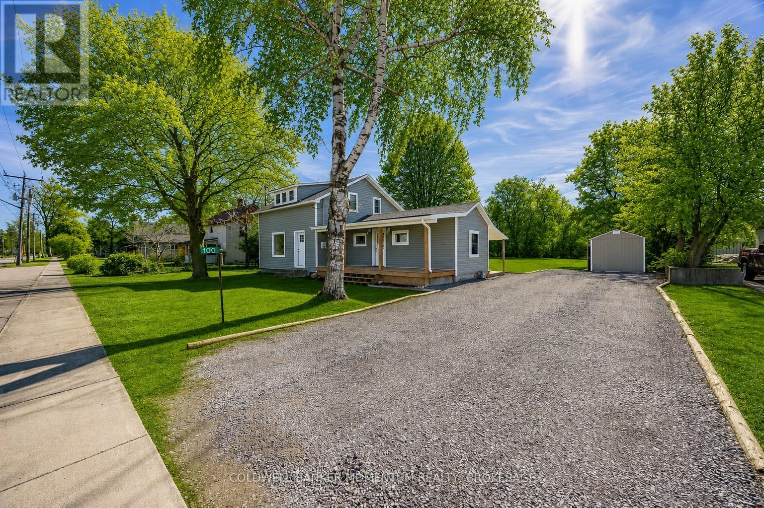 100 QUEEN STREET E, Norfolk, Ontario