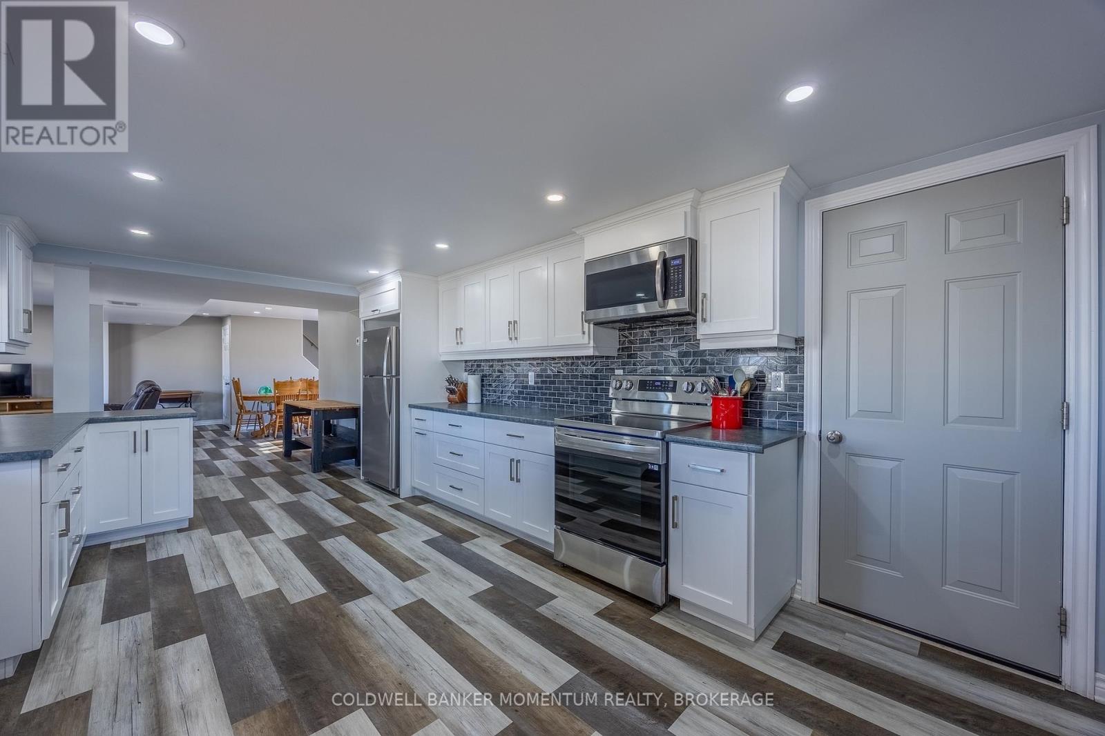 100 Queen Street E, Norfolk, Ontario  N0E 1P0 - Photo 11 - X12869442