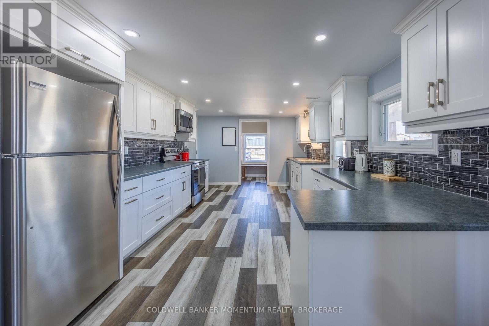 100 Queen Street E, Norfolk, Ontario  N0E 1P0 - Photo 15 - X12869442