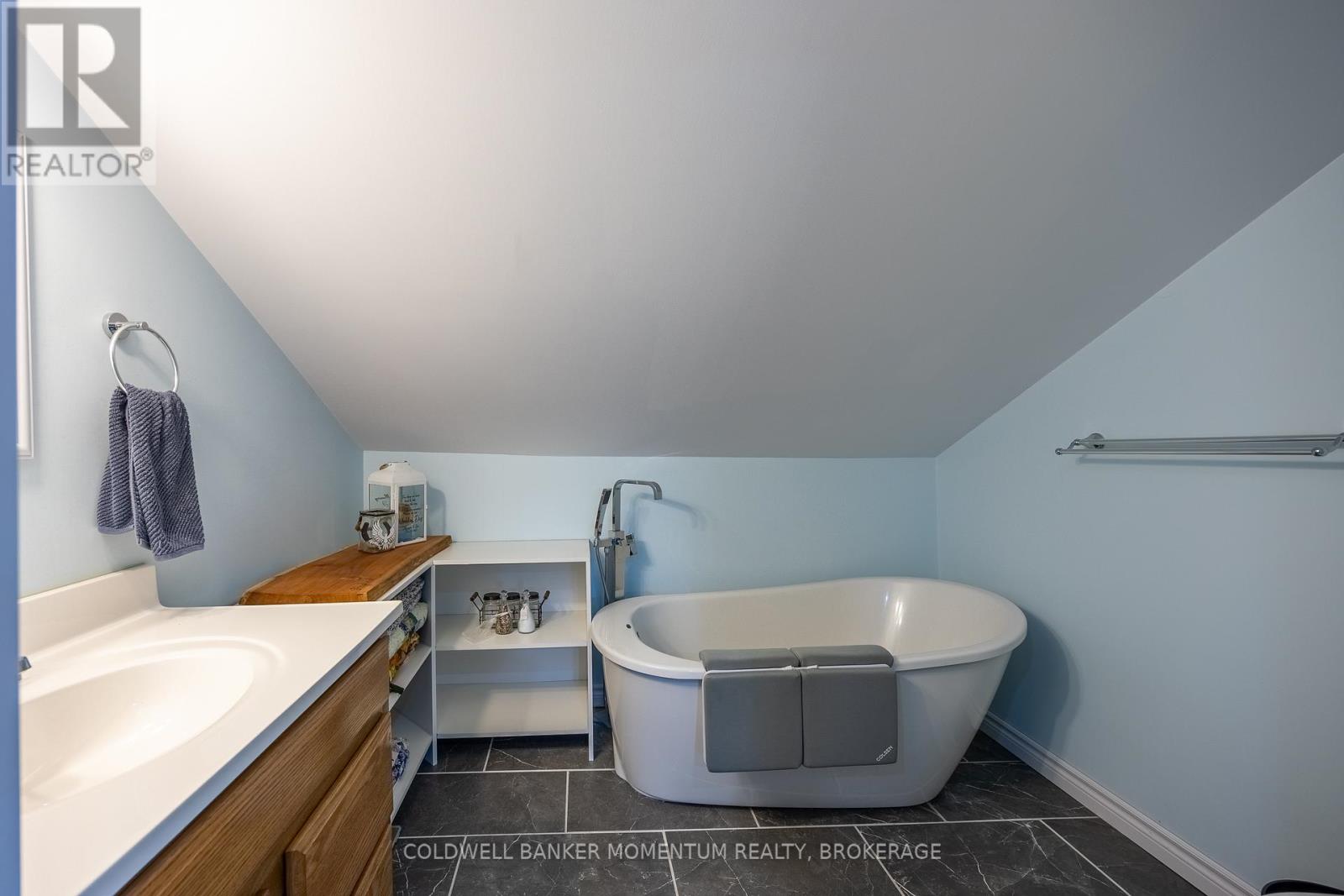 100 Queen Street E, Norfolk, Ontario  N0E 1P0 - Photo 22 - X12869442