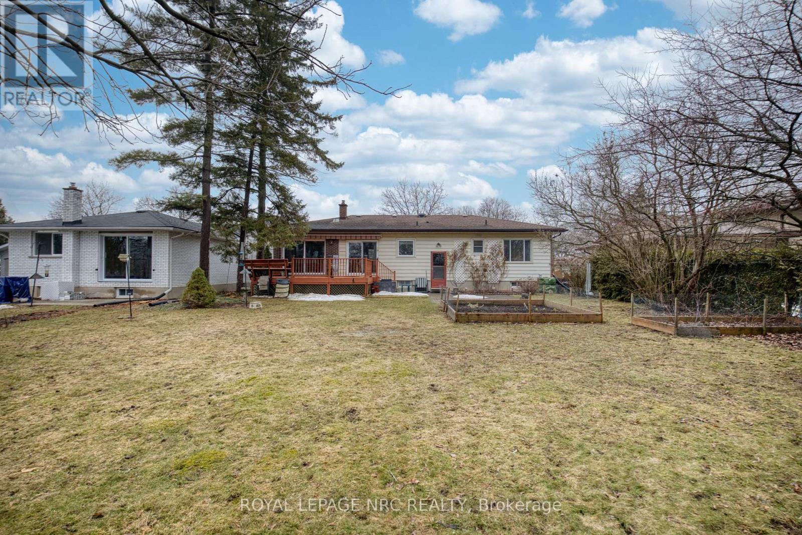 16 Rosemore Road, St. Catharines, Ontario  L2S 1A8 - Photo 36 - X12869642