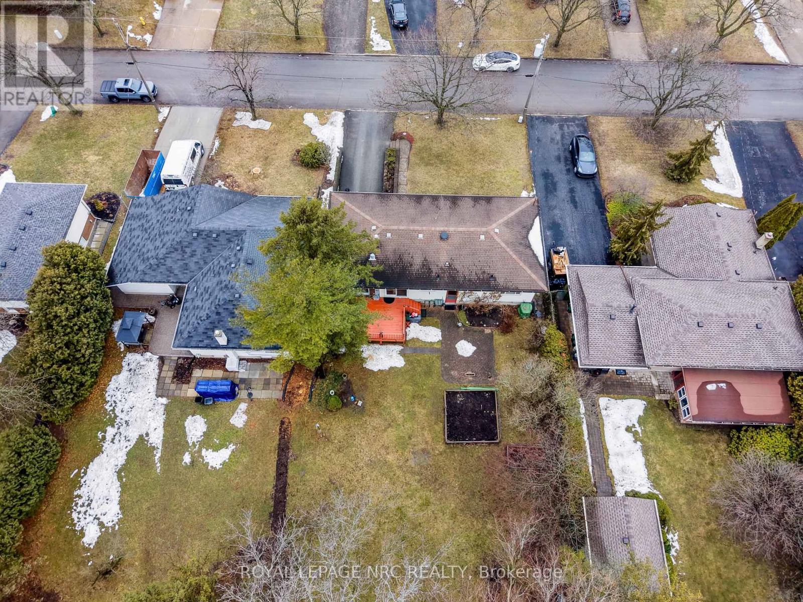 16 Rosemore Road, St. Catharines, Ontario  L2S 1A8 - Photo 43 - X12869642