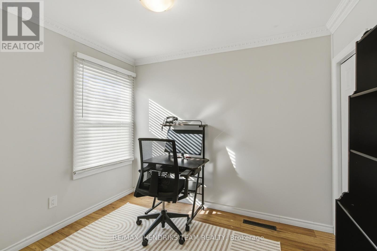 7 Elmwood Avenue, St. Catharines, Ontario  L2R 2T5 - Photo 13 - X12870388