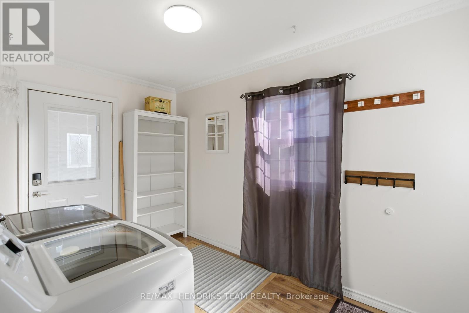 7 Elmwood Avenue, St. Catharines, Ontario  L2R 2T5 - Photo 17 - X12870388