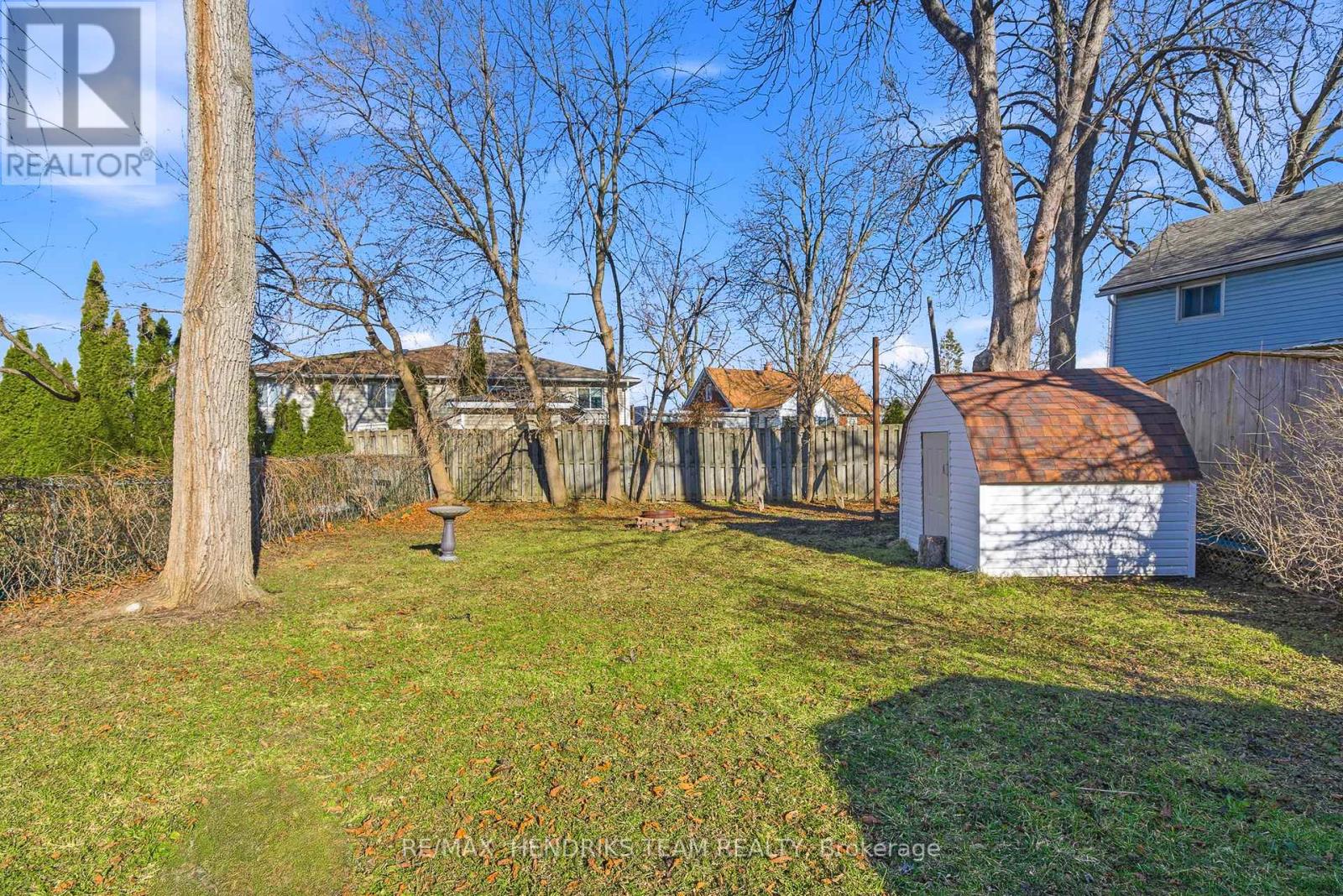 7 Elmwood Avenue, St. Catharines, Ontario  L2R 2T5 - Photo 22 - X12870388