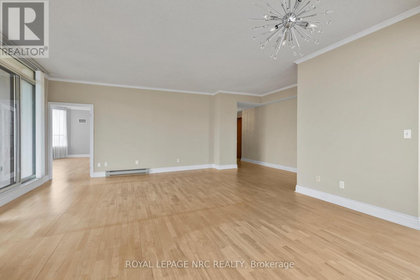 Ph6 - 3 Towering Heights Boulevard, St. Catharines, Ontario  L2T 4A4 - Photo 13 - X12870998