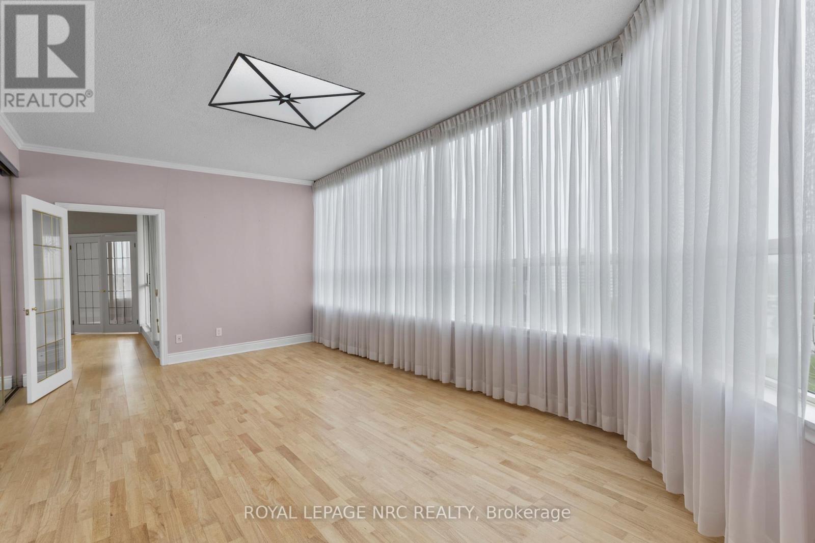 Ph6 - 3 Towering Heights Boulevard, St. Catharines, Ontario  L2T 4A4 - Photo 35 - X12870998