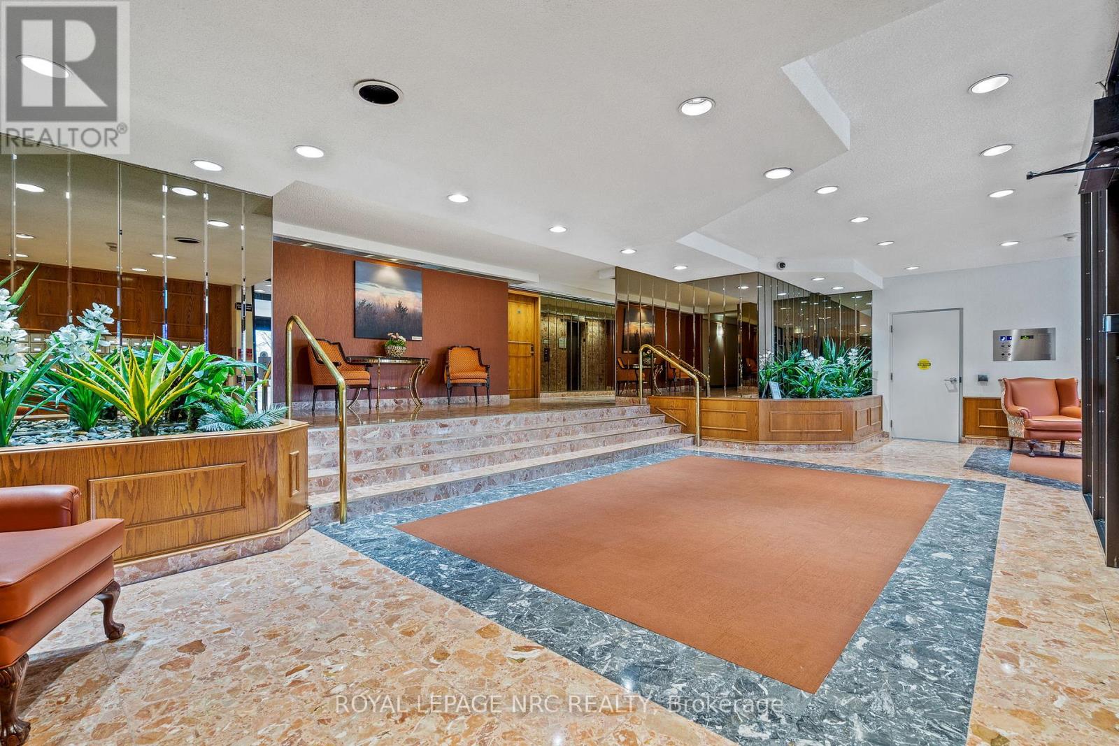 Ph6 - 3 Towering Heights Boulevard, St. Catharines, Ontario  L2T 4A4 - Photo 5 - X12870998