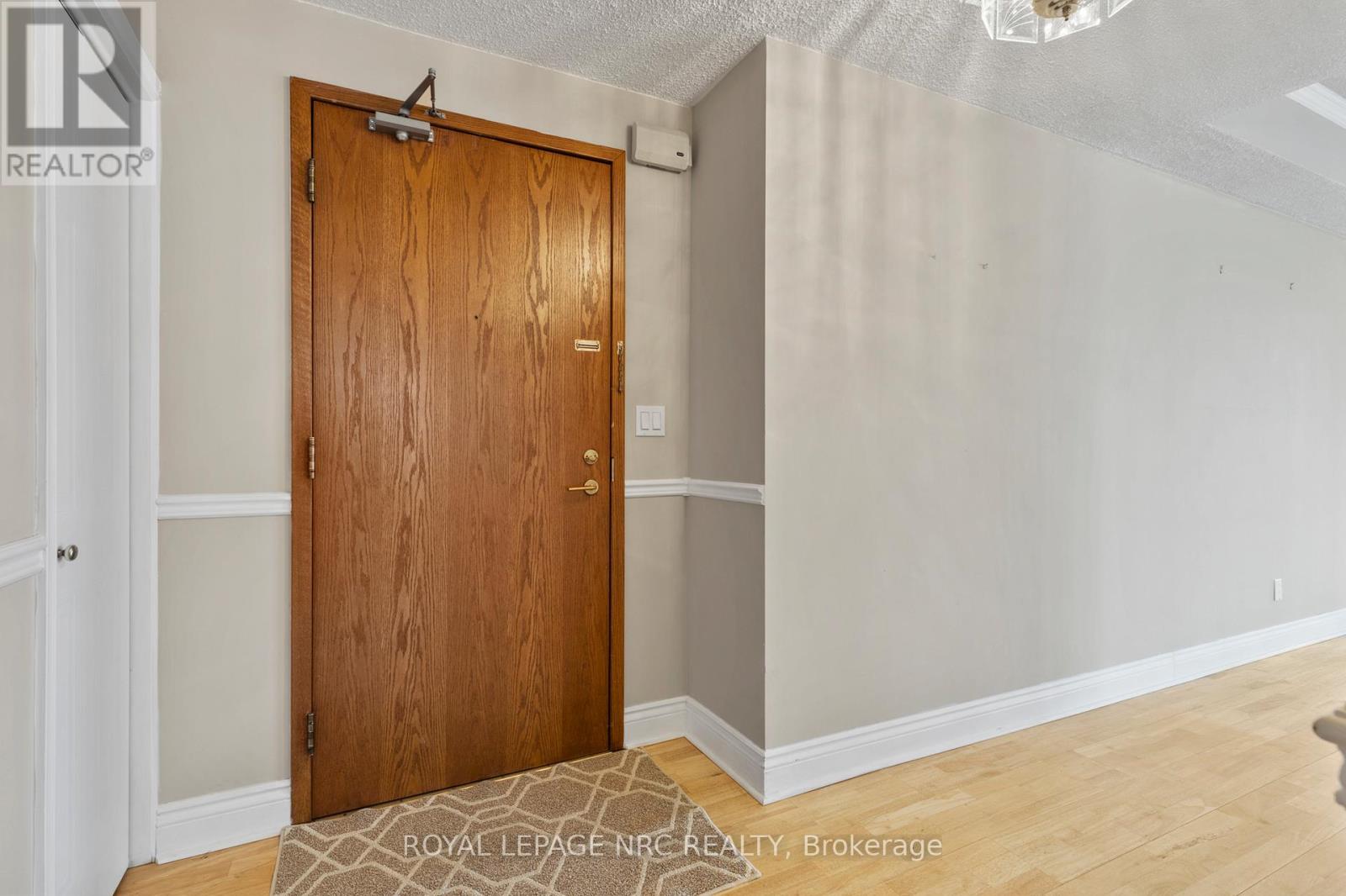 Ph6 - 3 Towering Heights Boulevard, St. Catharines, Ontario  L2T 4A4 - Photo 8 - X12870998