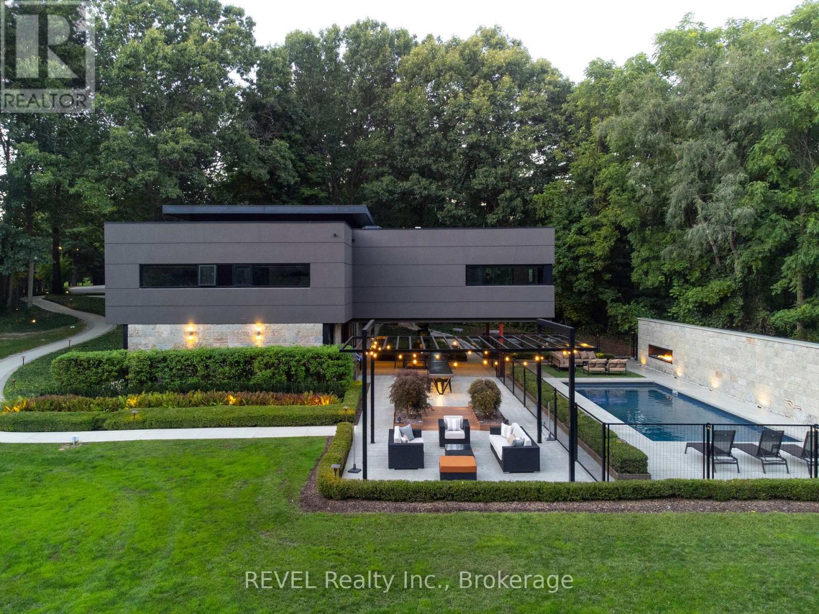 250 Canboro Road, Pelham, Ontario  L0S 1M0 - Photo 47 - X12871036