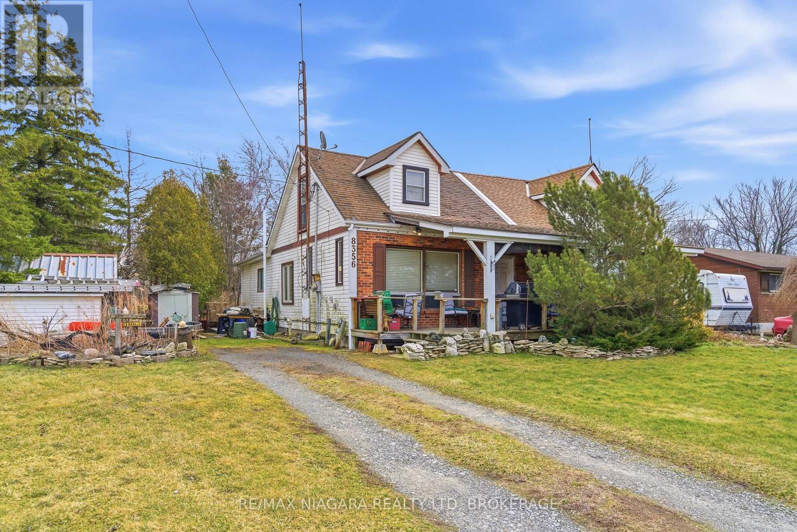 8356 Oakwood Drive, Niagara Falls, Ontario  L2E 6S5 - Photo 12 - X12871144