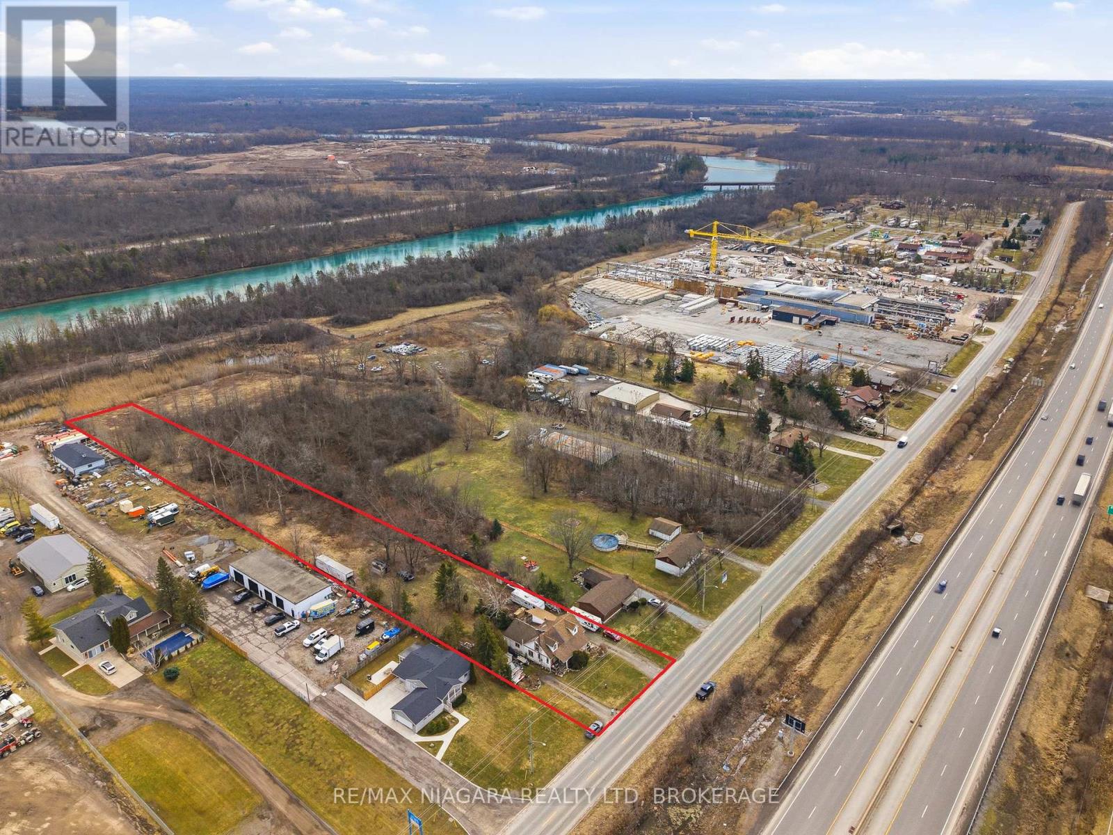 8356 Oakwood Drive, Niagara Falls, Ontario  L2E 6S5 - Photo 10 - X12871238
