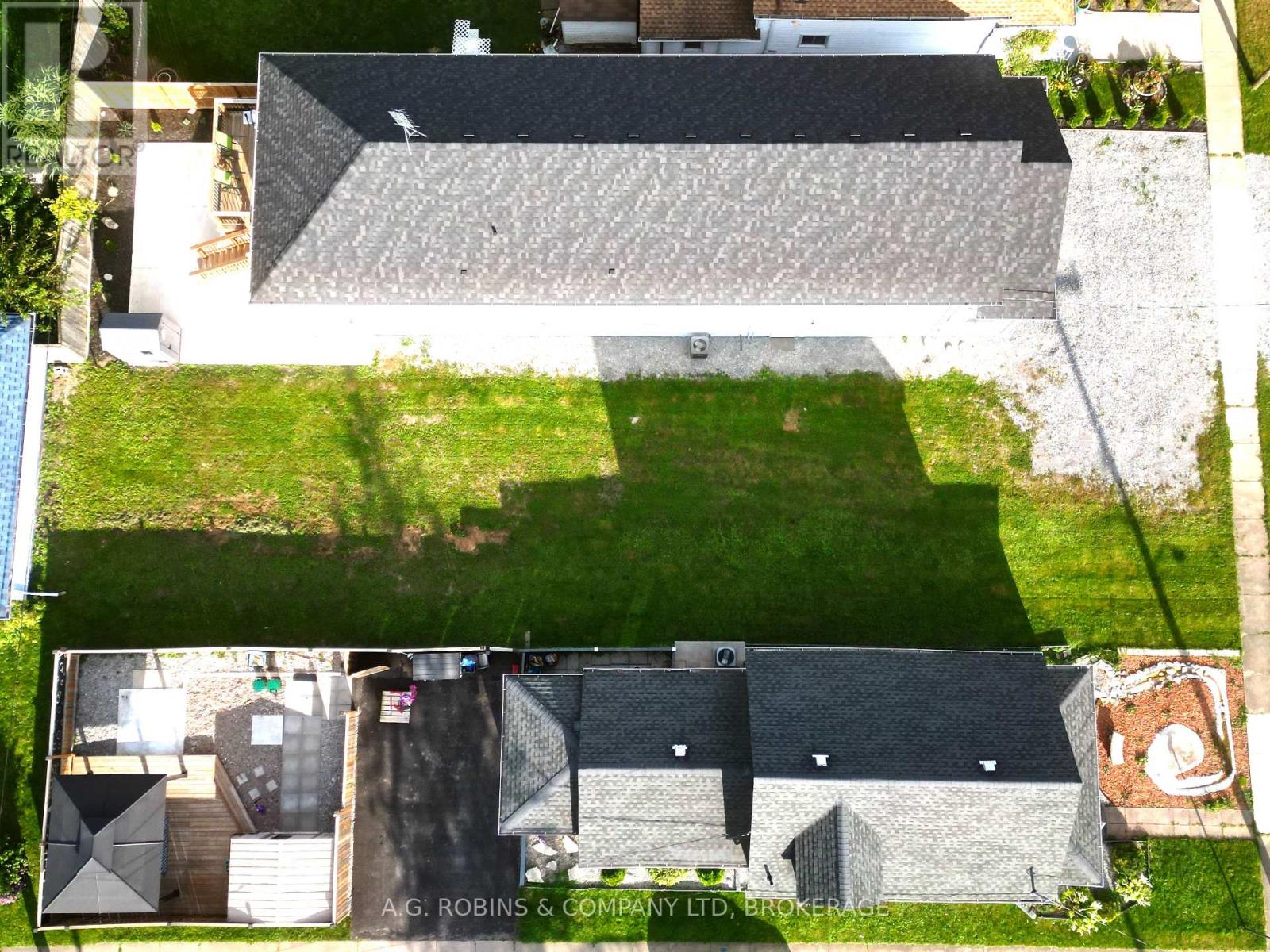 44 CHESTNUT STREET, Port Colborne, Ontario
