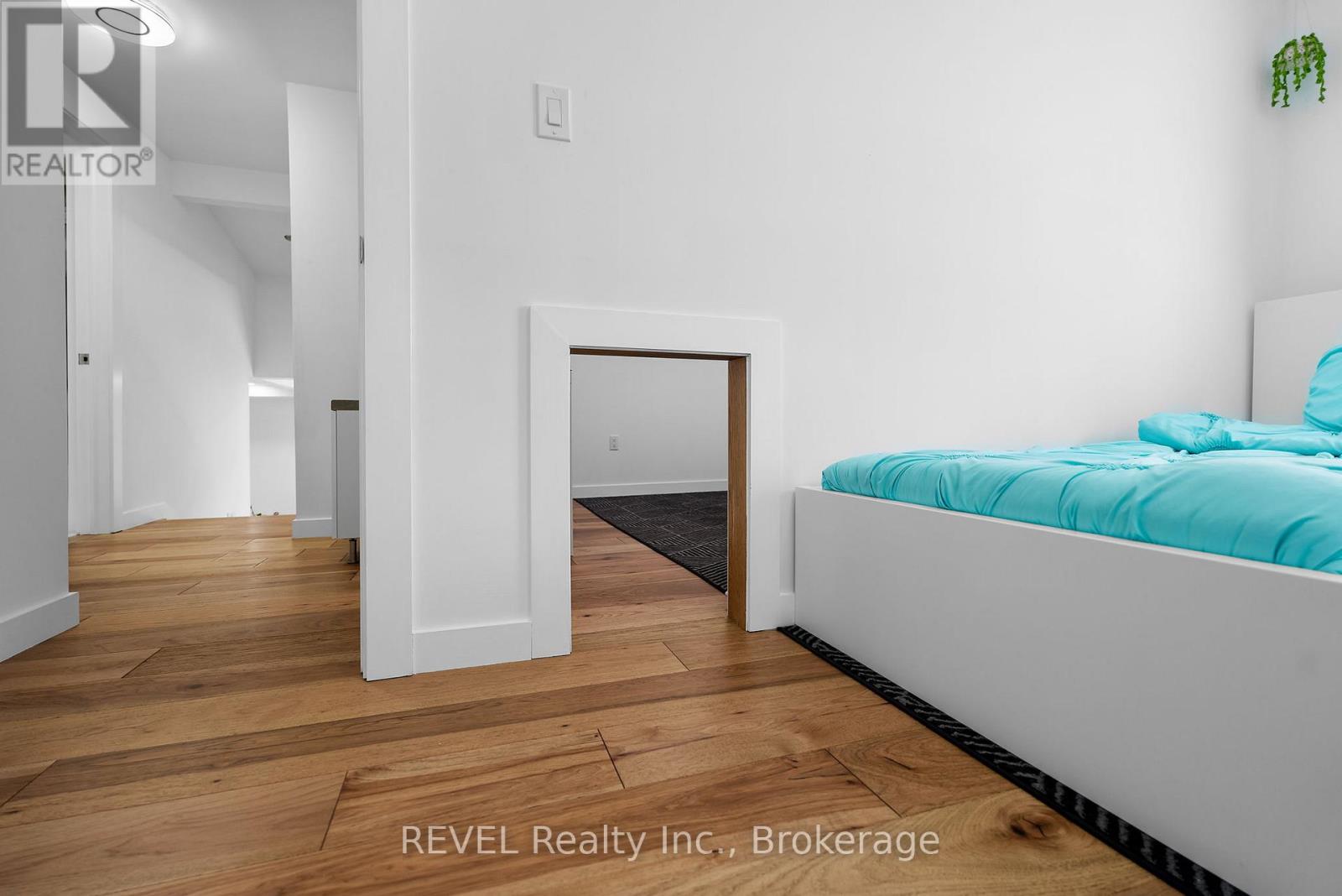 1546 Nigh Road, Fort Erie, Ontario  L2A 5M4 - Photo 26 - X12876170