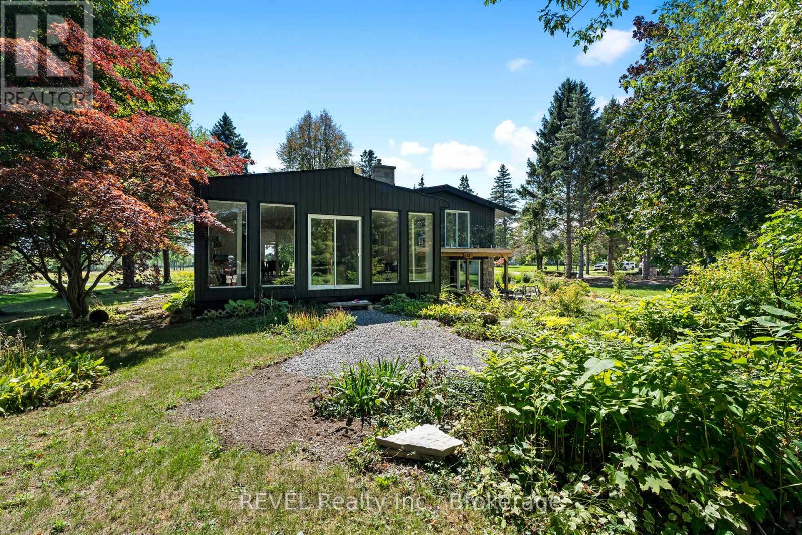 1546 Nigh Road, Fort Erie, Ontario  L2A 5M4 - Photo 29 - X12876170