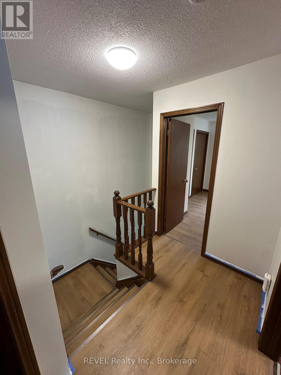 1 - 1372 Haist Street, Pelham, Ontario  L0S 1M0 - Photo 11 - X12877788