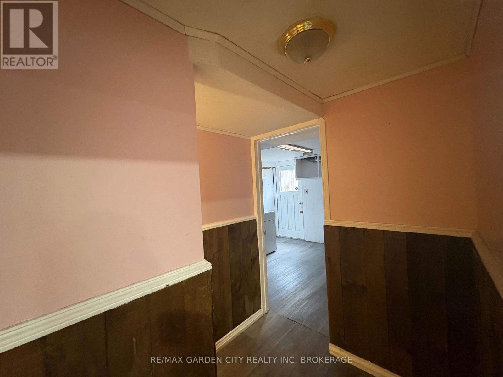 30 Deborah Court, St. Catharines, Ontario  L2P 3R6 - Photo 27 - X12879772