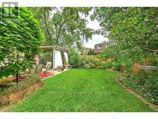 30 Deborah Court, St. Catharines, Ontario  L2P 3R6 - Photo 36 - X12879772