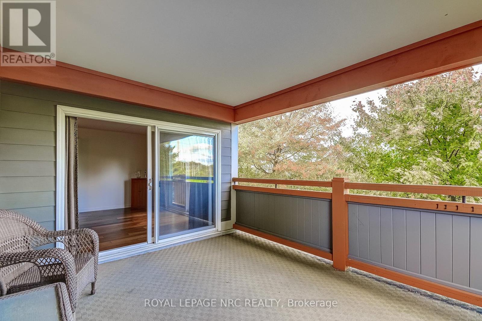 202 - 678 Line 2 Road, Niagara-On-The-Lake, Ontario  L0S 1J0 - Photo 32 - X12880472