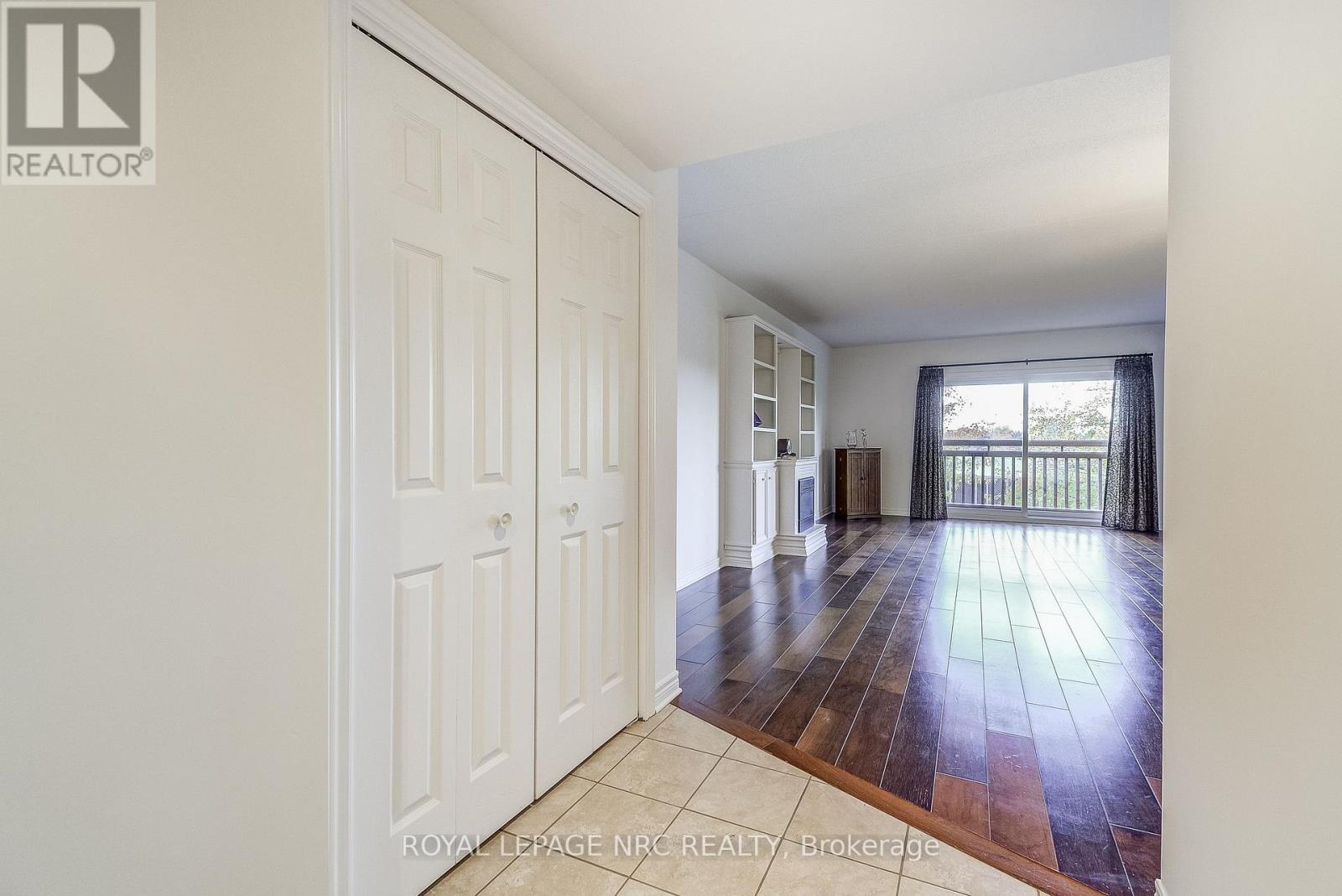 202 - 678 Line 2 Road, Niagara-On-The-Lake, Ontario  L0S 1J0 - Photo 7 - X12880472