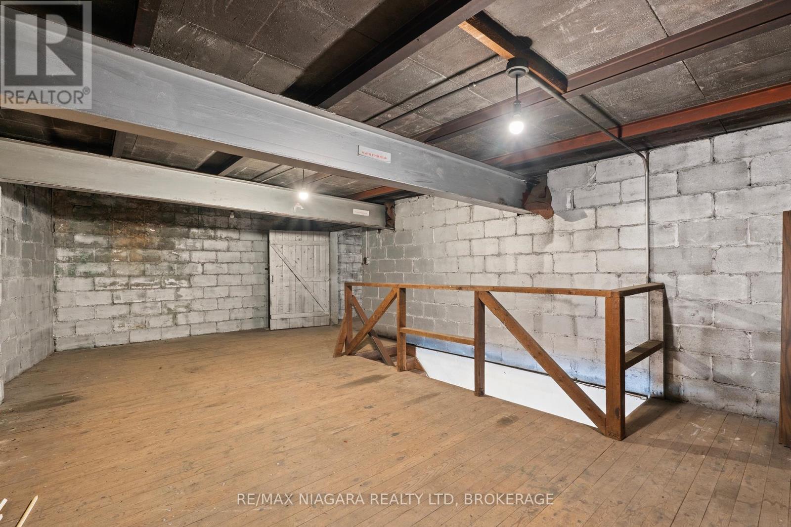 34 Queens Circle, Fort Erie, Ontario  L0S 1B0 - Photo 29 - X12881170