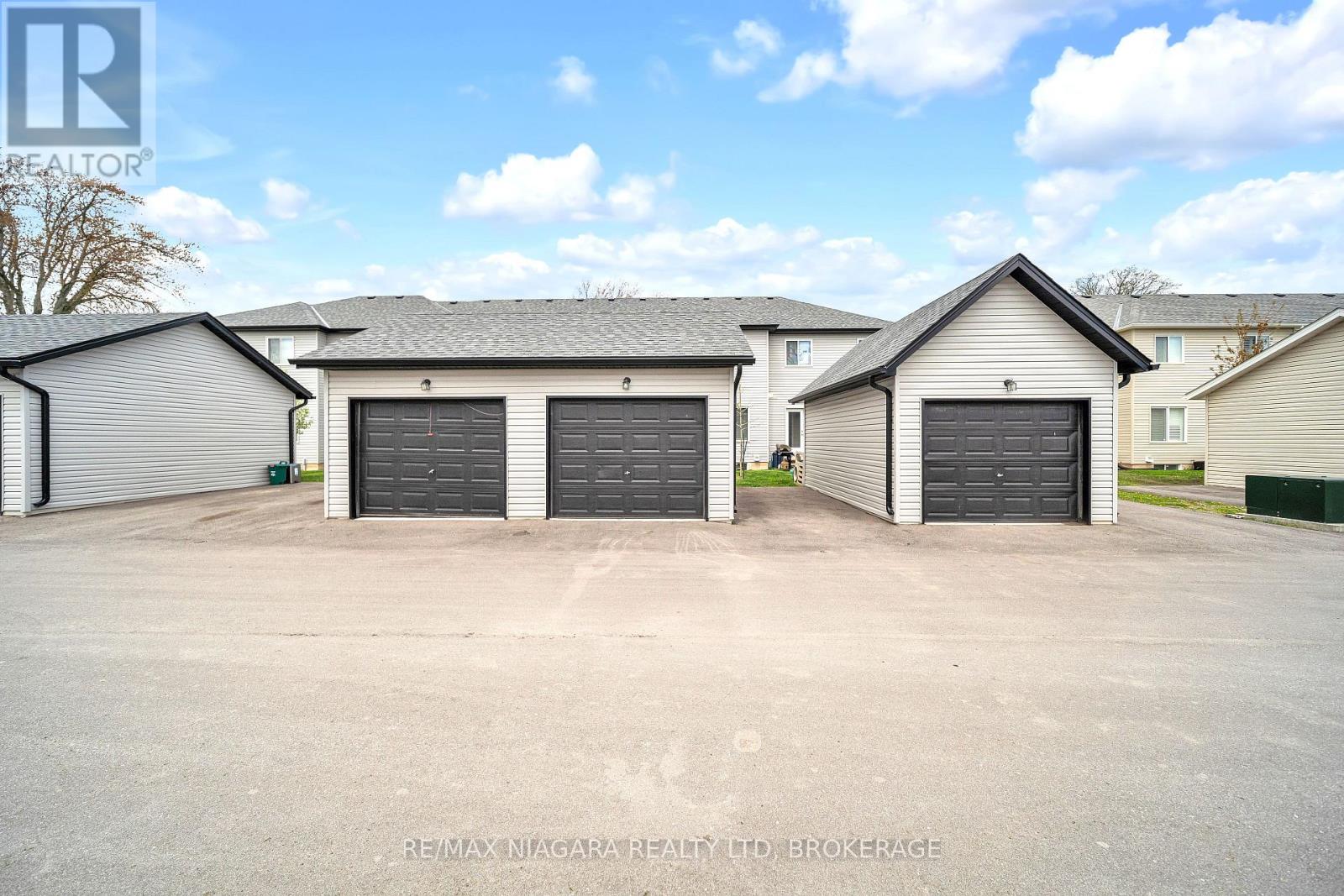 178 Broadway Lane, Welland, Ontario  L3C 5L5 - Photo 29 - X12884124