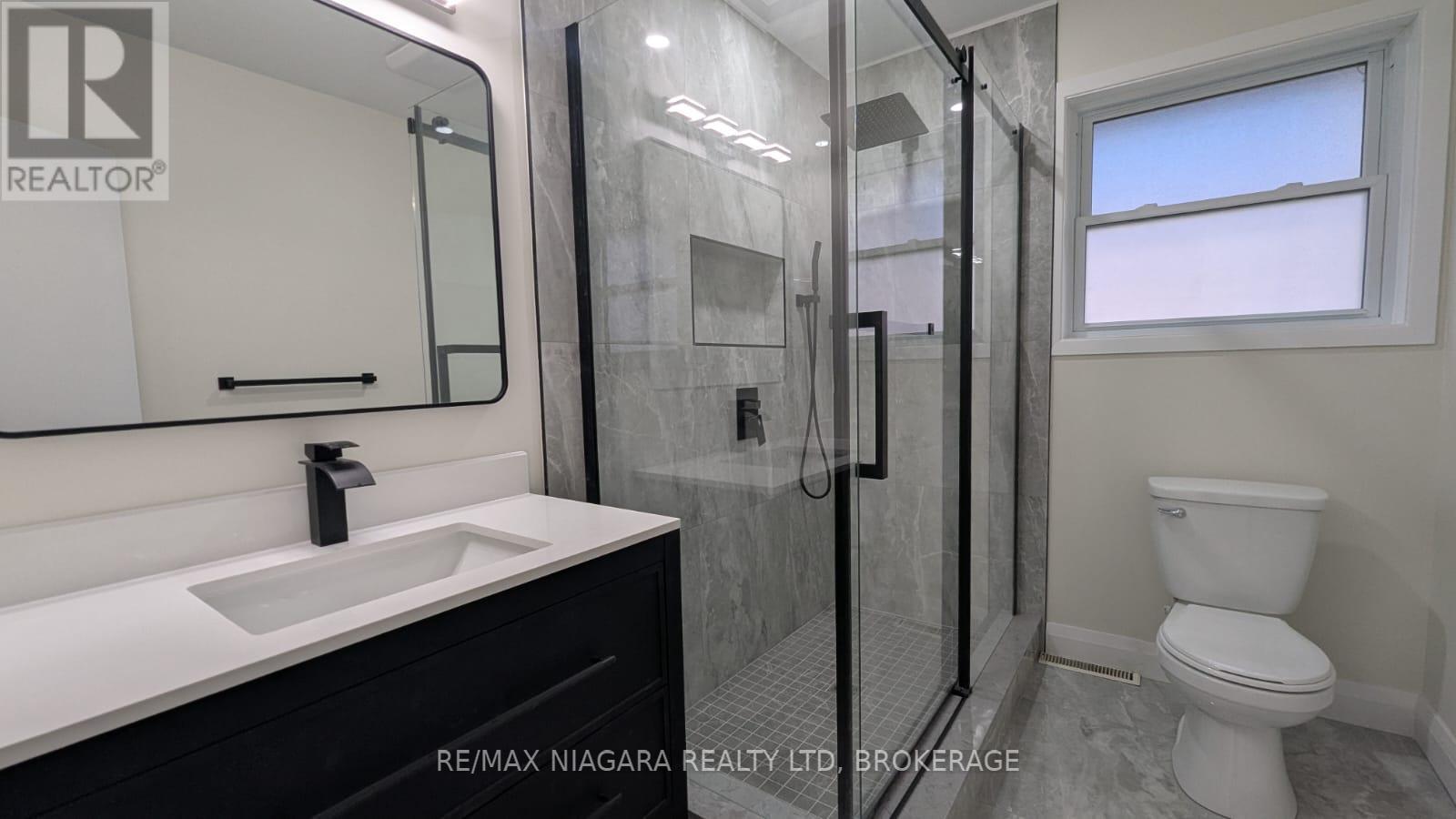 7301 Heximer Avenue, Niagara Falls, Ontario  L2G 4T5 - Photo 5 - X12884314