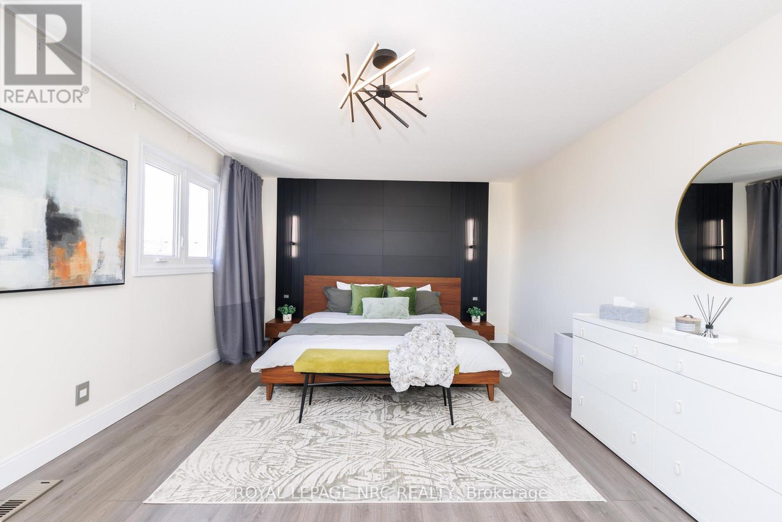 7 Sarah Court, St. Catharines, Ontario  L2S 3R6 - Photo 25 - X12887358