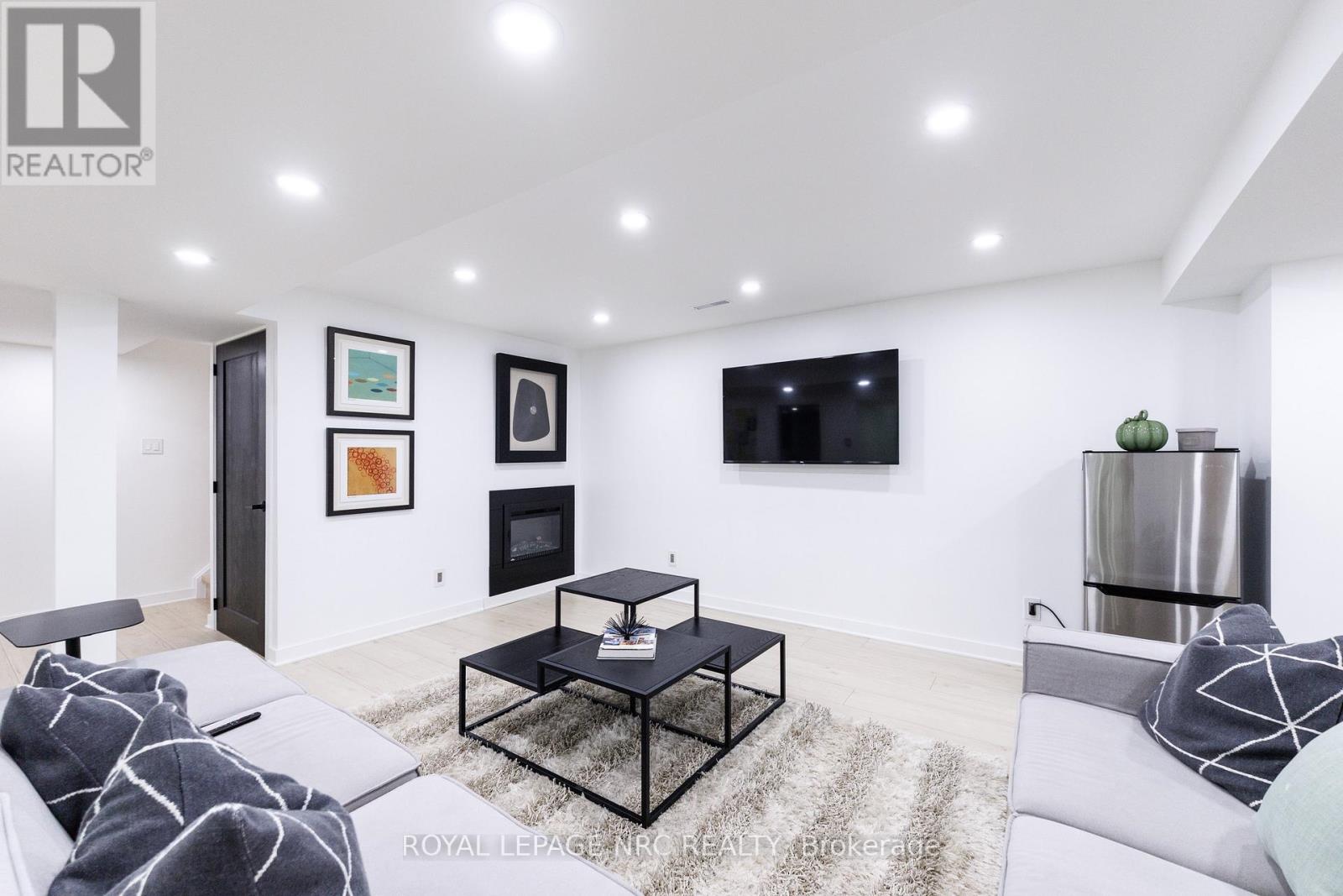 7 Sarah Court, St. Catharines, Ontario  L2S 3R6 - Photo 37 - X12887358