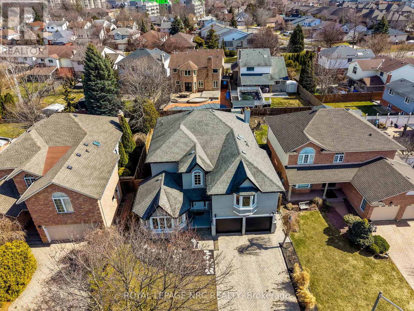 7 Sarah Court, St. Catharines, Ontario  L2S 3R6 - Photo 49 - X12887358