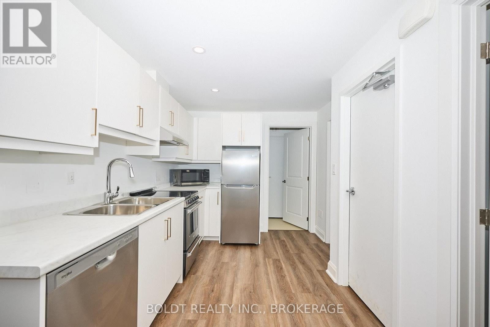 552 Mississauga Avenue, Fort Erie, Ontario  L2A 0G8 - Photo 26 - X12888260